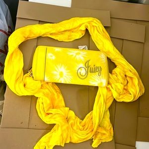 Brand new Juicy wallet w/ scarf. Beautiful combination. Very stylish.